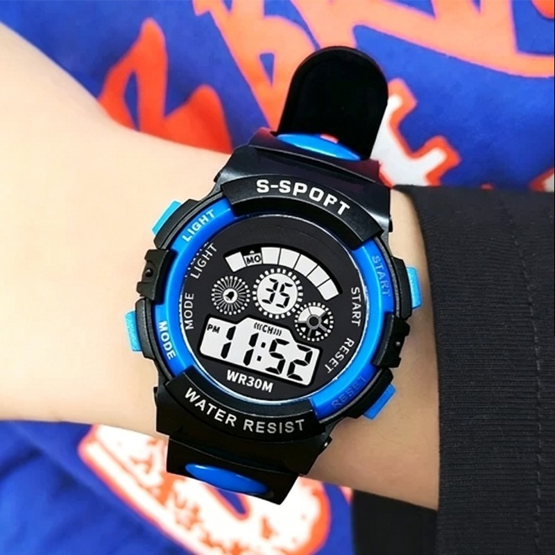 Running Watch - 子供用電子時計 男の子用 防水 多機能 ナイトライト ランニング