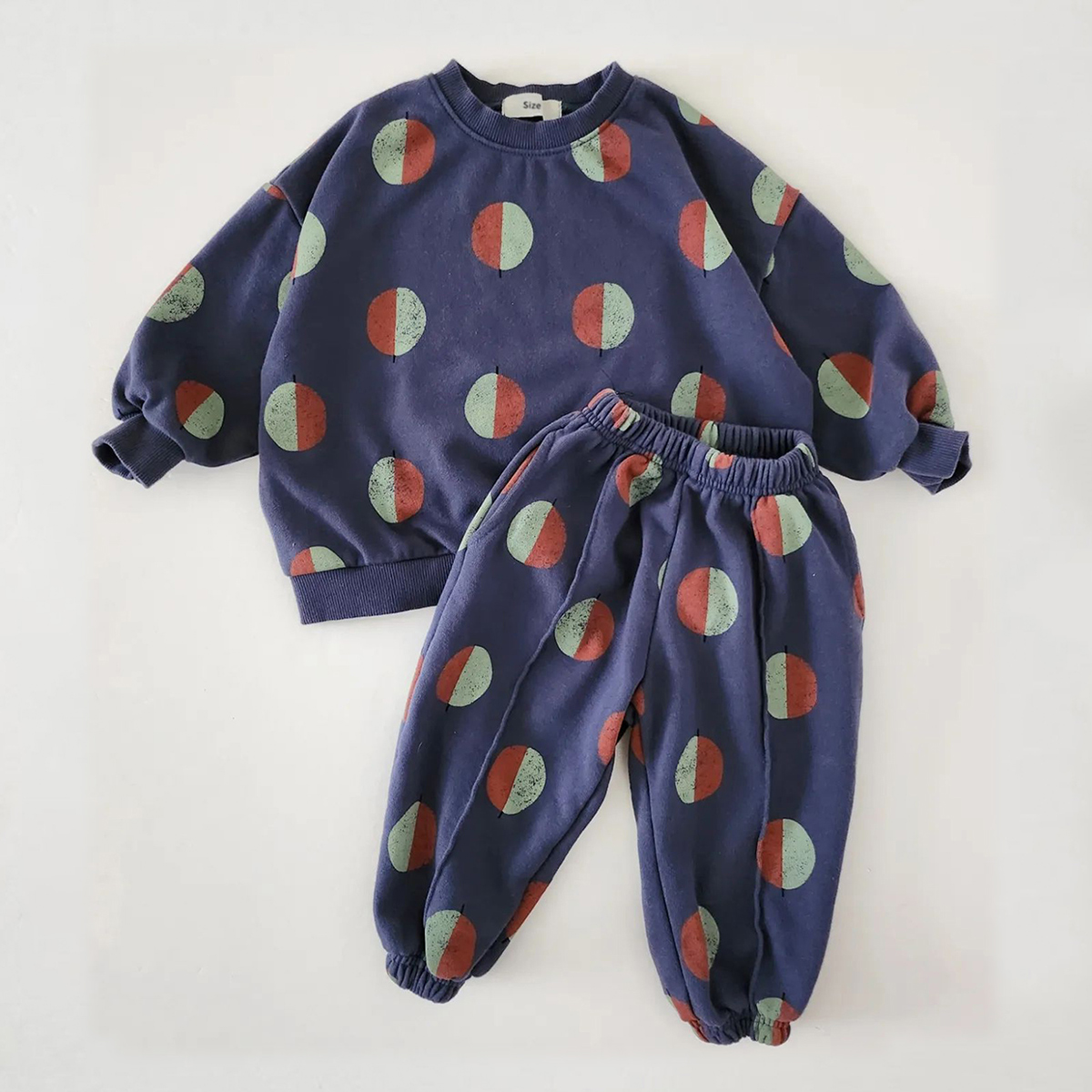 韓国-男の子の服セット,特大の風船プリントのスウェットシャツ - Running Gear Kids のレビューと価格