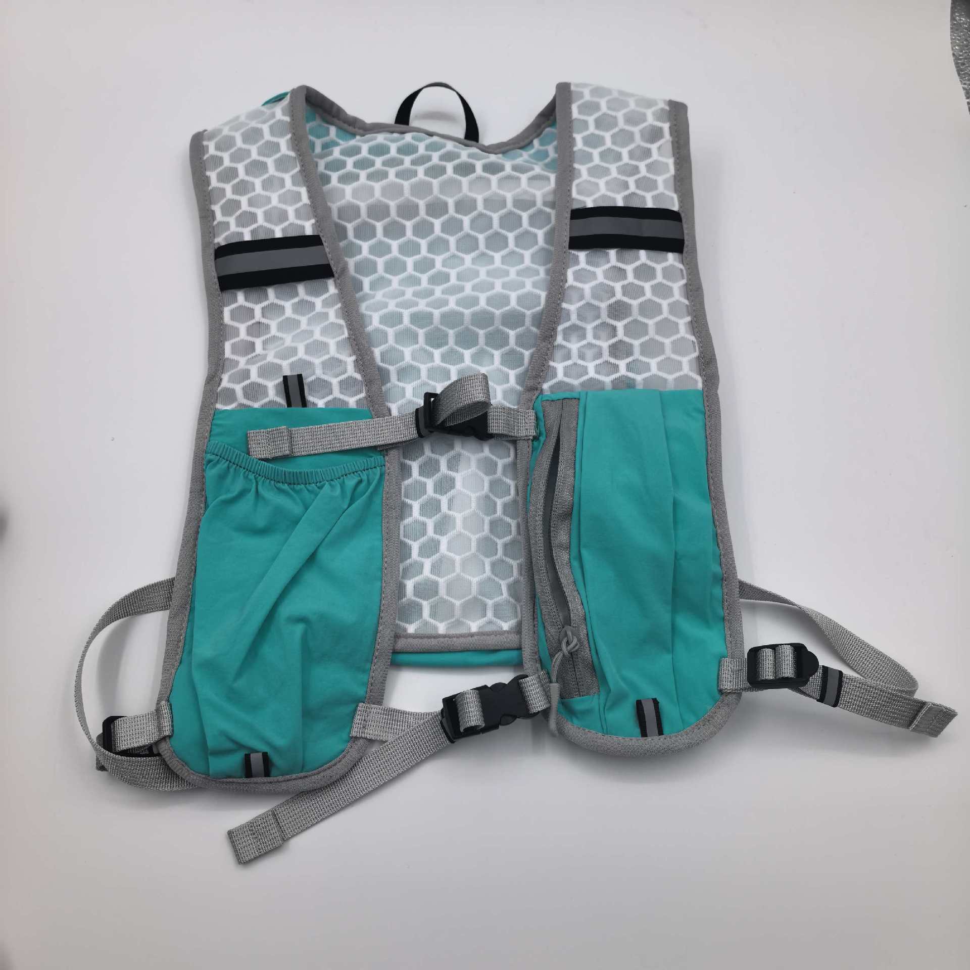 ランニングフォンバッグアウトドアハイキングベストバッグサイク - Hydration Vest のレビューと価格
